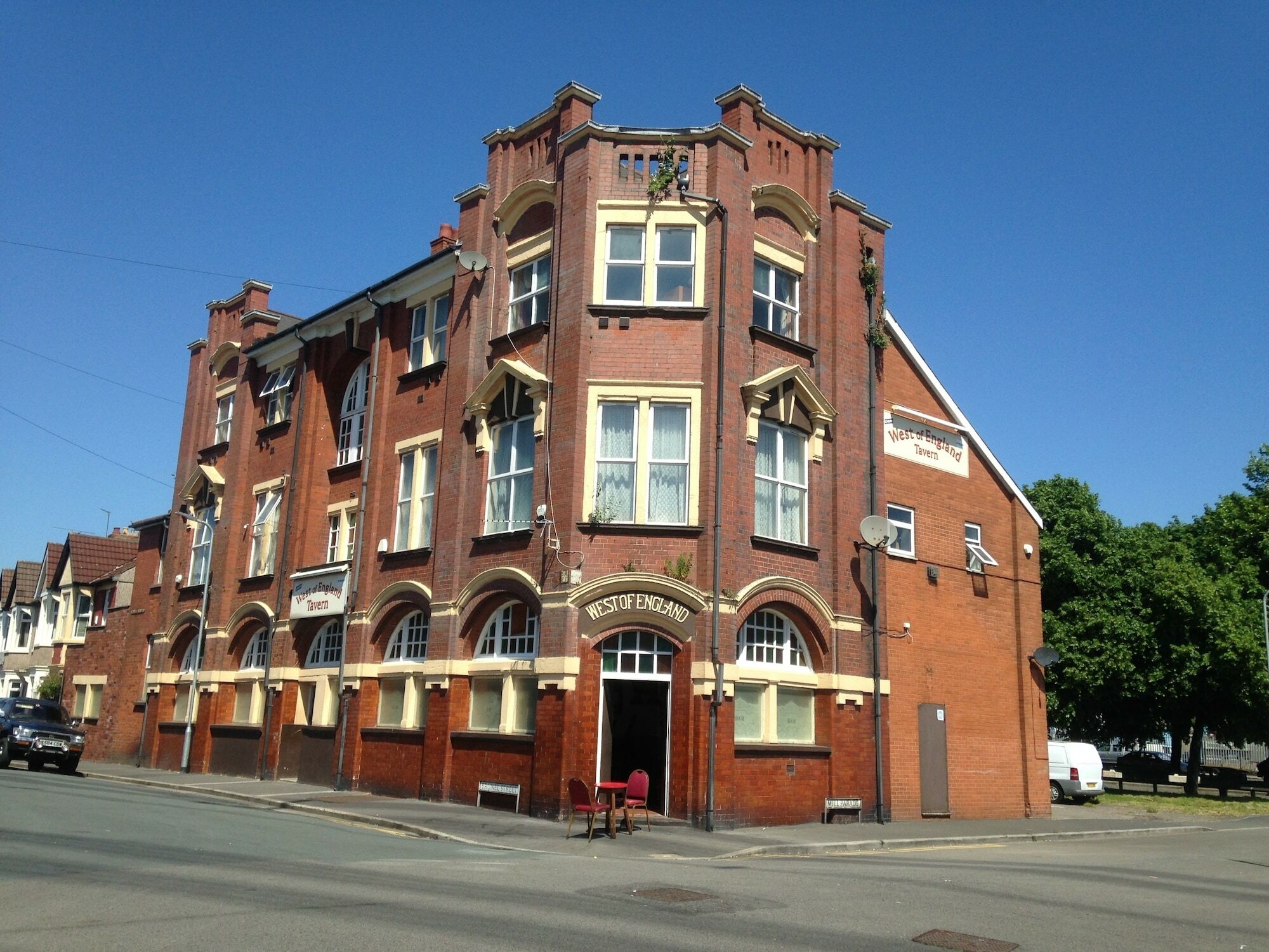 The West Of England Tavern ニューポート エクステリア 写真